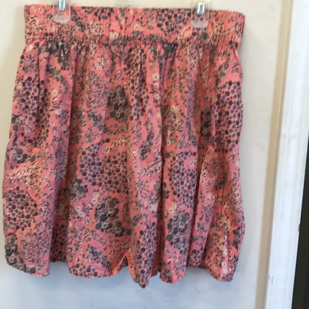 H&M floral skirt